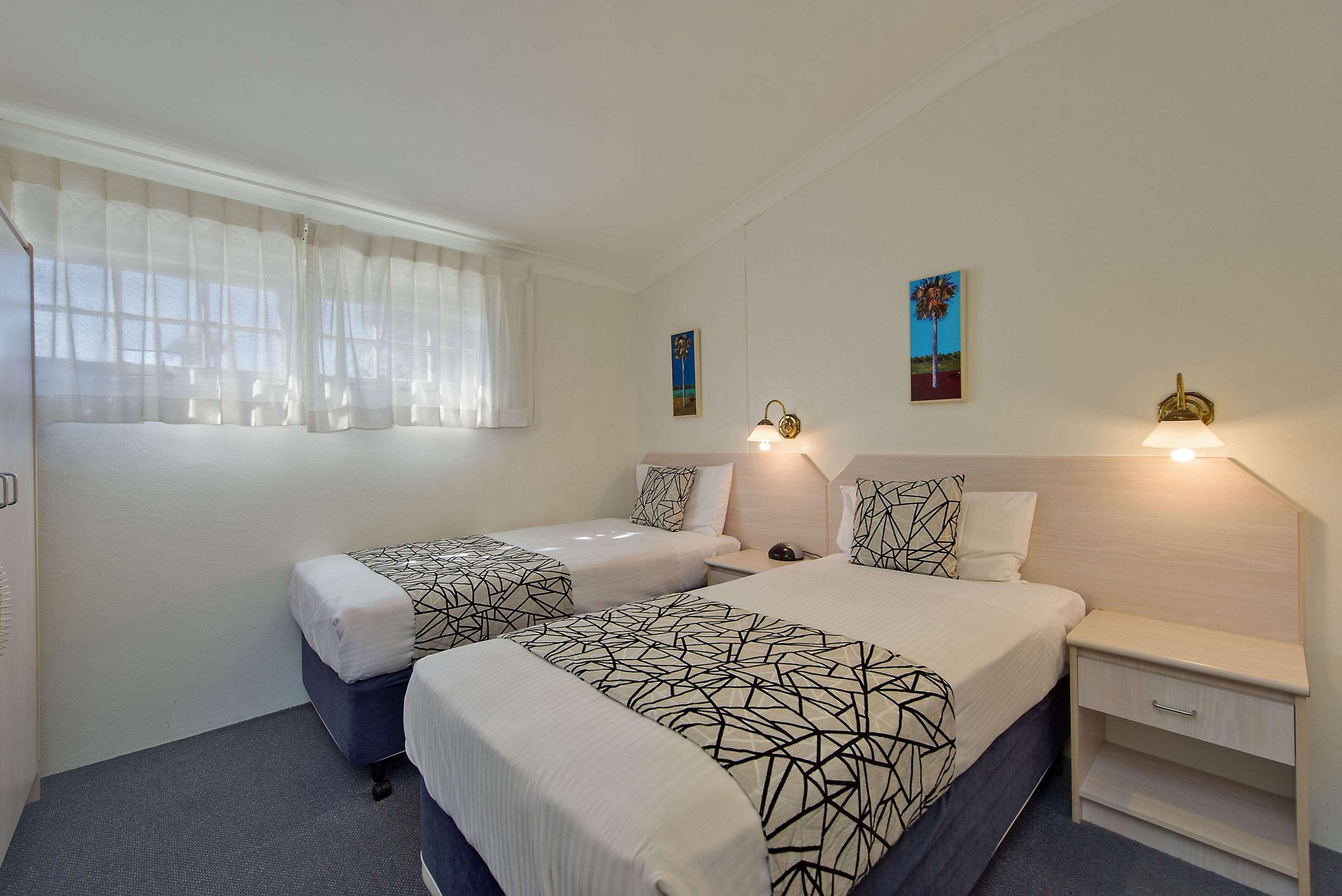 Comfort Inn All Seasons Баллина Экстерьер фото