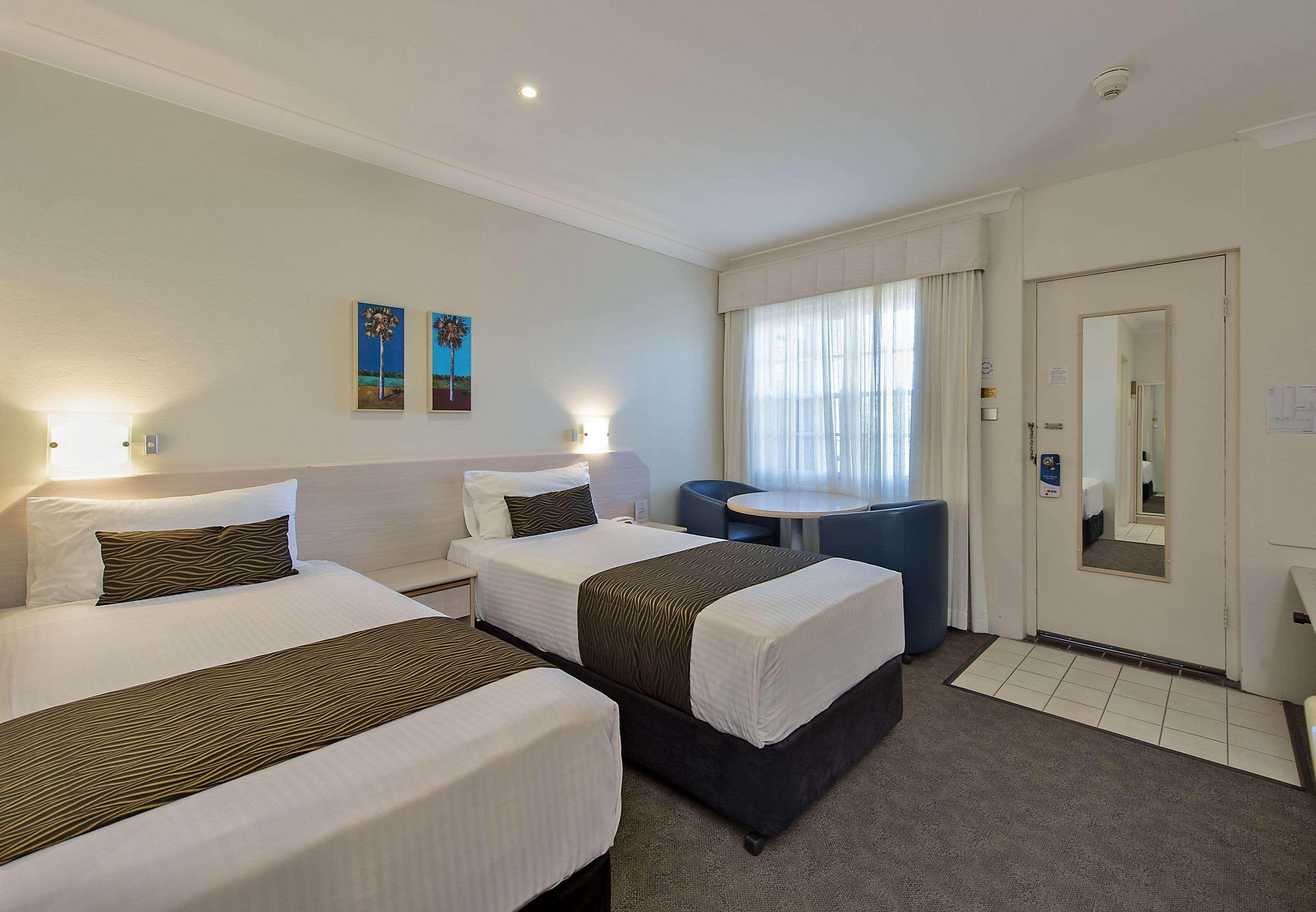 Comfort Inn All Seasons Баллина Экстерьер фото