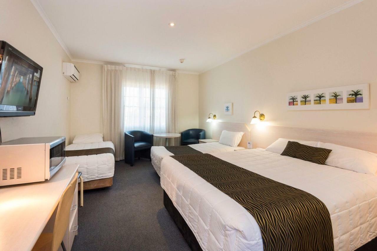 Comfort Inn All Seasons Баллина Экстерьер фото